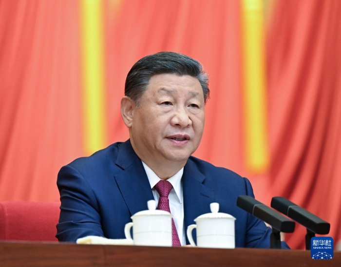 9月20日上午，中共中央、全國(guó)政協(xié)在全國(guó)政協(xié)禮堂隆重舉行慶祝中國(guó)人民政治協(xié)商會(huì)議成立75周年大會(huì)。中共中央總書記、國(guó)家主席、中央軍委主席習(xí)近平出席大會(huì)并發(fā)表重要講話。新華社記者 謝環(huán)馳 攝