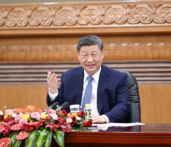 3月28日上午，國(guó)家主席習(xí)近平在北京人民大會(huì)堂會(huì)見(jiàn)國(guó)際工商界代表。新華社記者 李學(xué)仁 攝